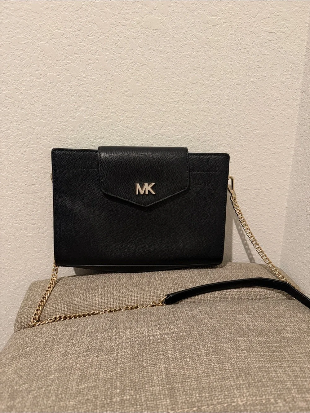 Michael Kors Black Crossbody with Gold Chain Strap